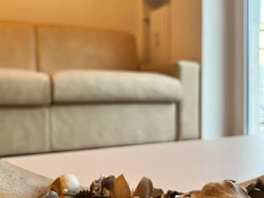 Immagine 2 di Appartamento in affitto  in Viale Massenzio Masia a Como