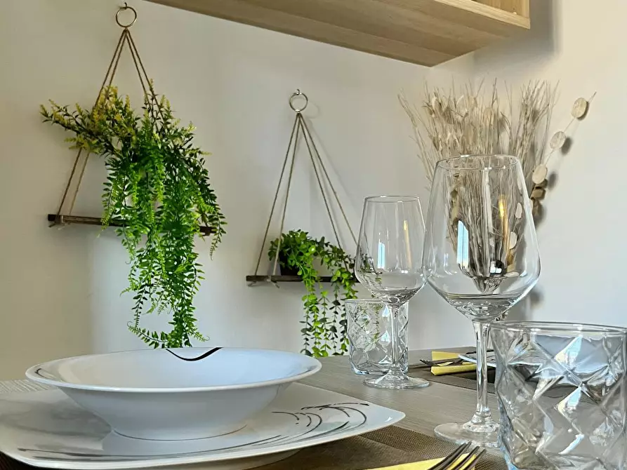 Immagine 5 di Appartamento in affitto  in Viale Massenzio Masia a Como