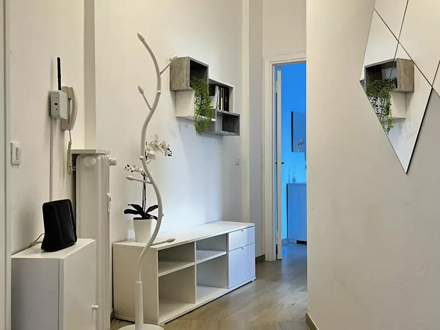 Immagine 10 di Appartamento in affitto  in Viale Massenzio Masia a Como