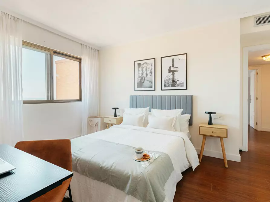 Immagine 1 di Camera in affitto  in Plaça del Mestre Ripoll a Valencia