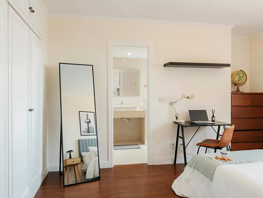 Immagine 7 di Camera in affitto  in Plaça del Mestre Ripoll a Valencia