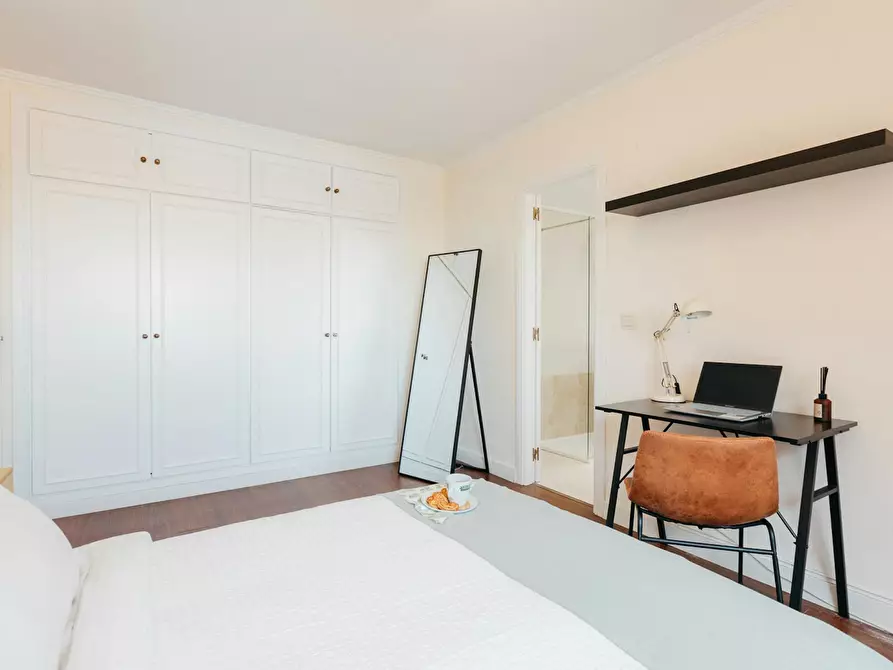 Immagine 4 di Camera in affitto  in Plaça del Mestre Ripoll a Valencia