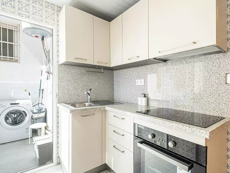 Immagine 5 di Camera in affitto  in Avenida de Aguilera a Alicante/Alacant