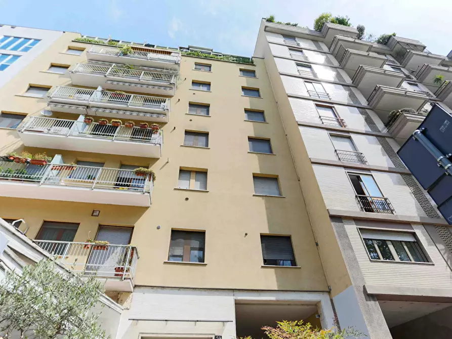 Immagine 10 di Appartamento in affitto  in Viale Cassala a Milano