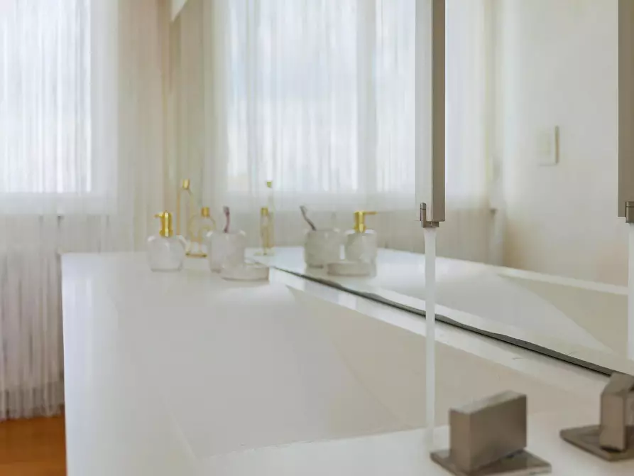 Immagine 2 di Appartamento in affitto  in Viale Cassala a Milano