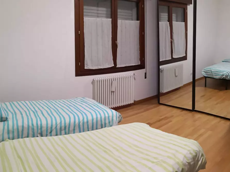 Immagine 6 di Camera in affitto  in Via Vecchia a Padova