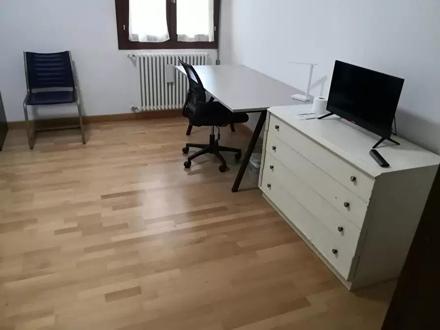 Immagine 5 di Camera in affitto  in Via Vecchia a Padova