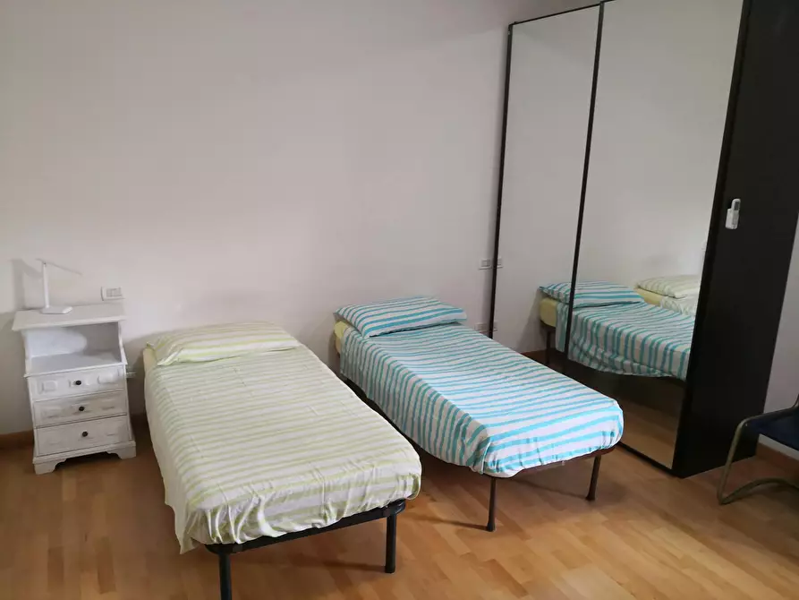 Immagine 6 di Camera in affitto  in Via Vecchia a Padova