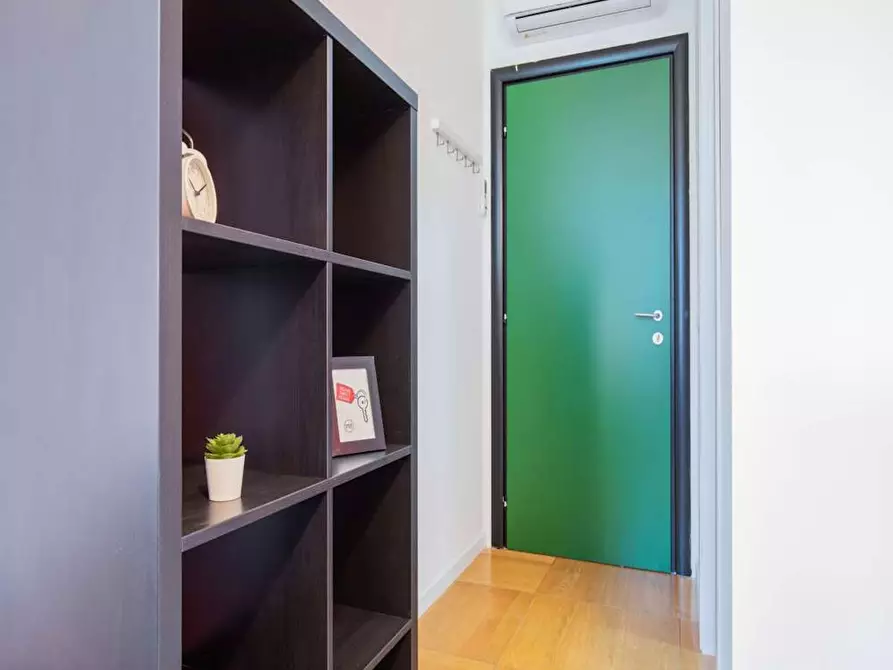 Immagine 6 di Camera in affitto  in Via dei Fontanili a Milano