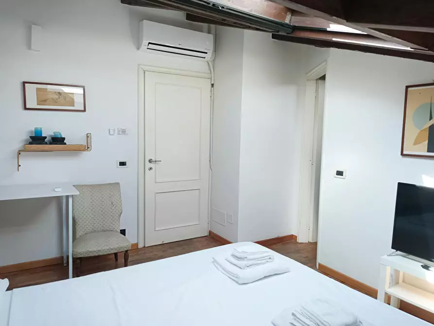 Immagine 6 di Appartamento in affitto  in Via San Vitale a Bologna