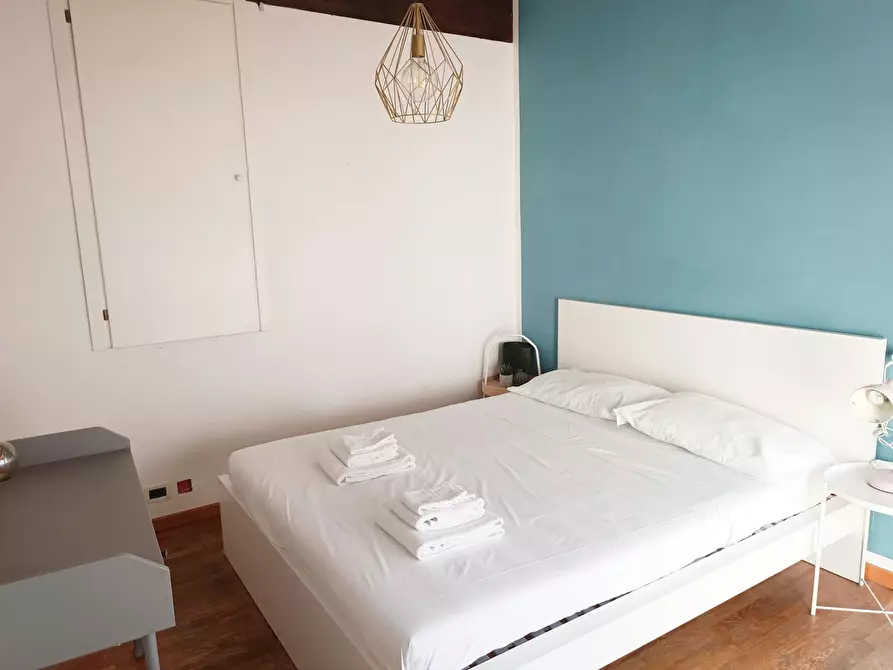 Immagine 2 di Appartamento in affitto  in Via San Vitale a Bologna