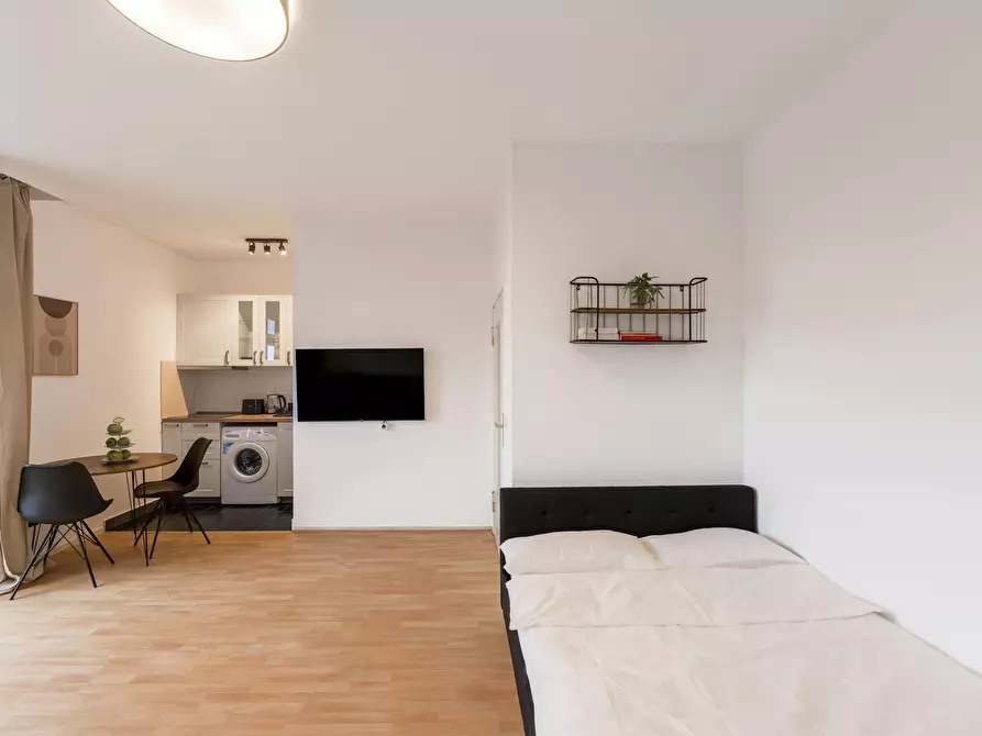 Immagine 4 di Appartamento in affitto  in Schloßstraße a Berlin
