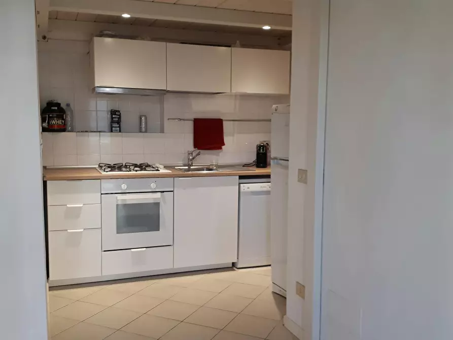 Immagine 10 di Casa indipendente in affitto  in Via Andrea Costa a Bologna