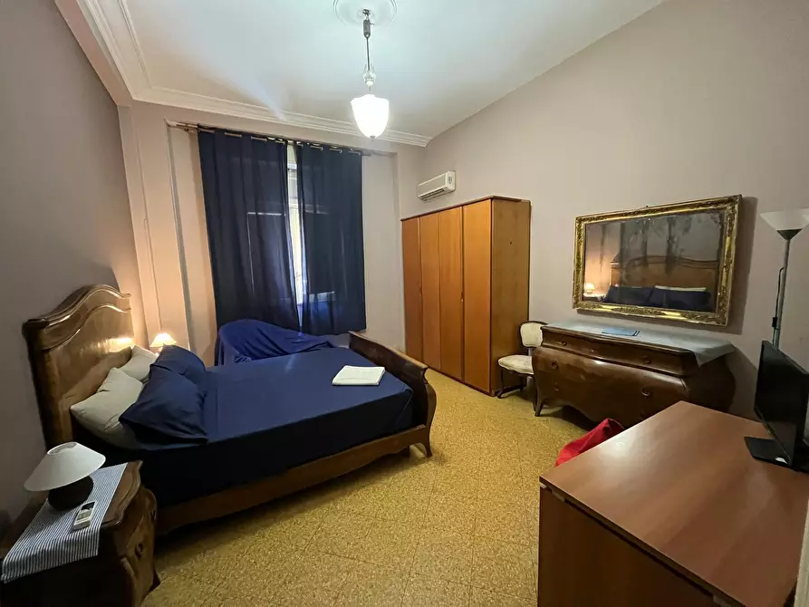 Immagine 2 di Camera in affitto  in Via Mariano Stabile a Palermo