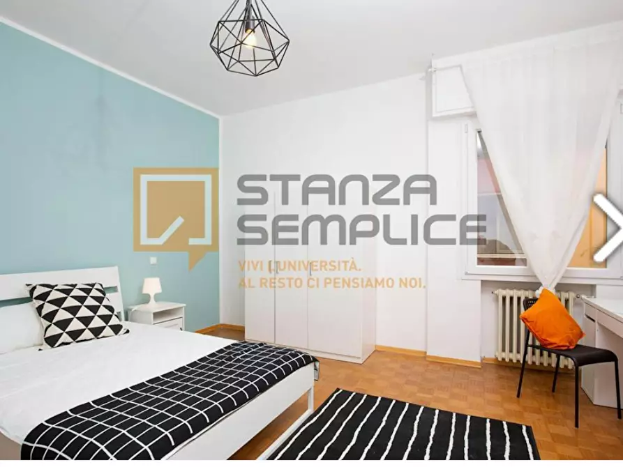 Immagine 2 di Camera in affitto  in Via Aurelio Saffi a Rimini