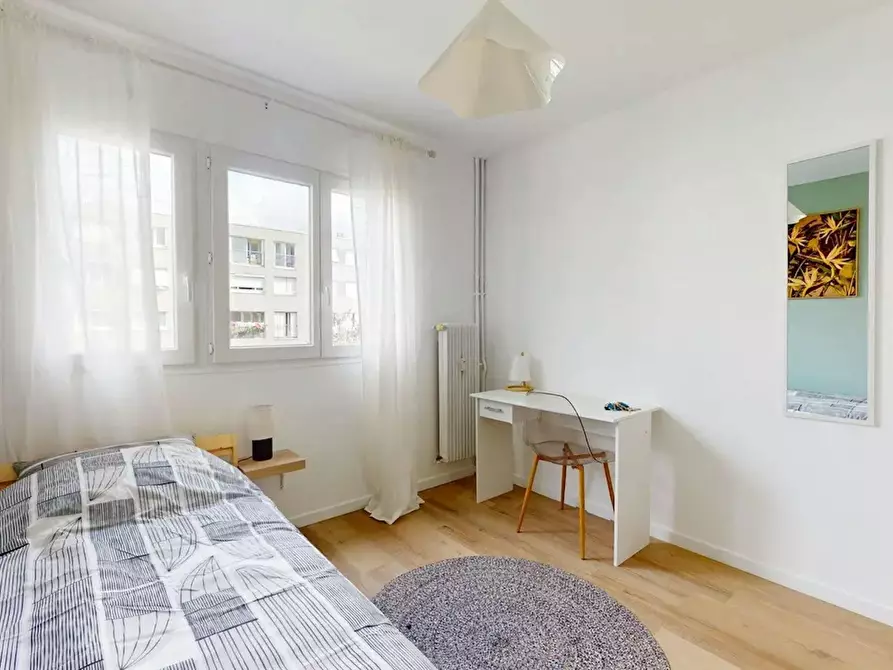 Immagine 1 di Camera in affitto  in Rue Charles Péguy a Chanteau