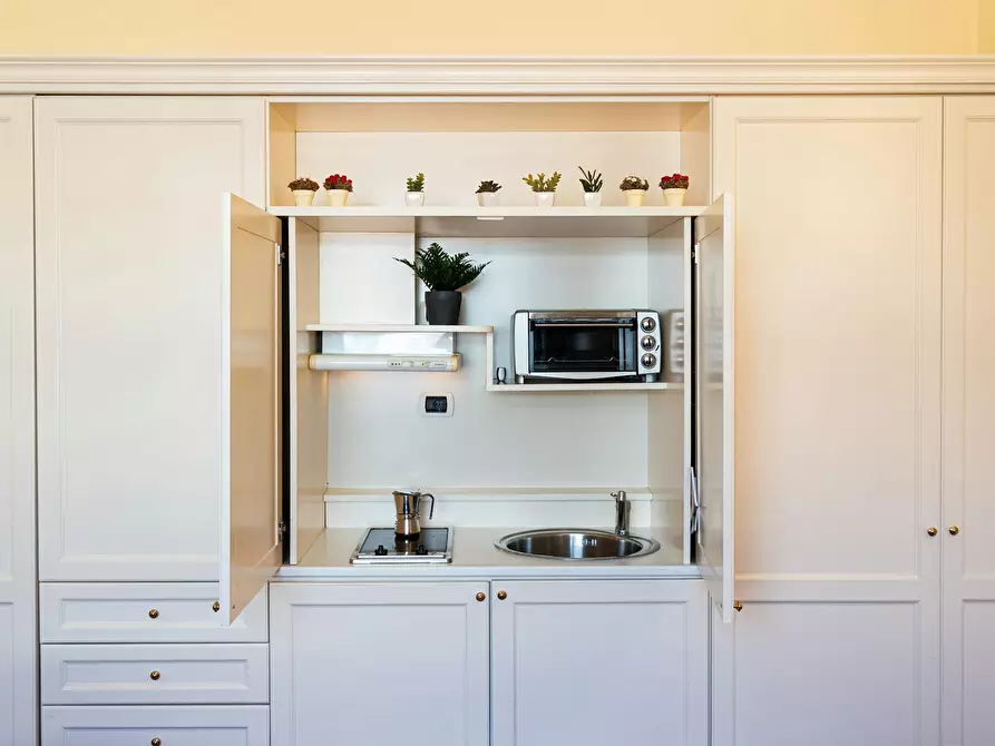 Immagine 9 di Appartamento in affitto  in Via Baccina a Roma