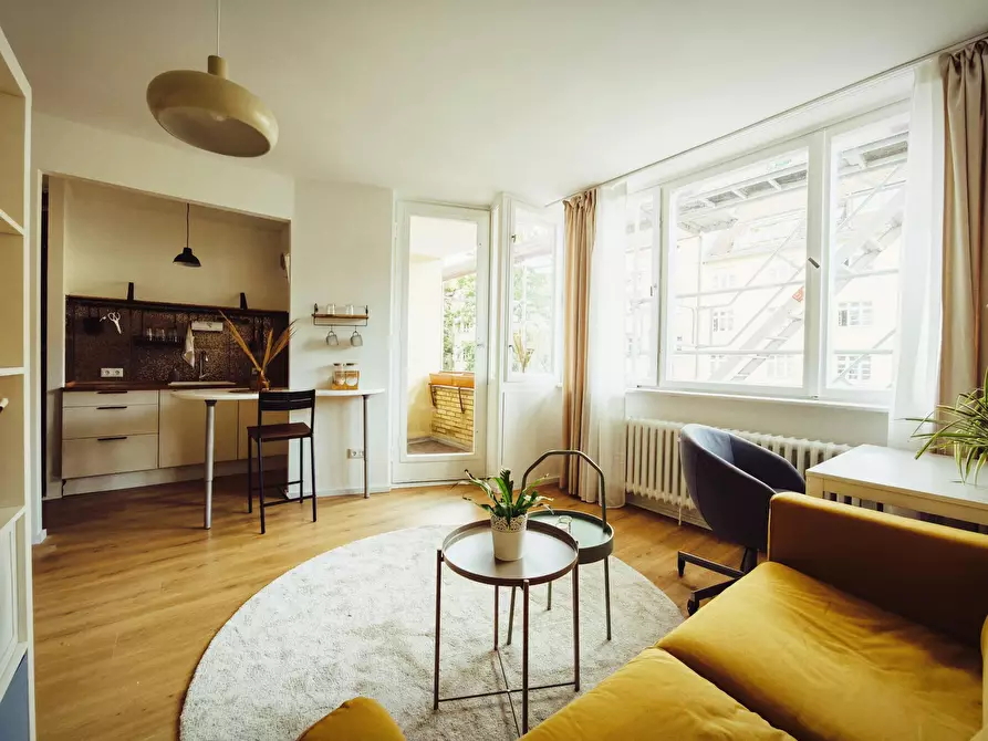Immagine 4 di Appartamento in affitto  in Stindestraße a Berlin