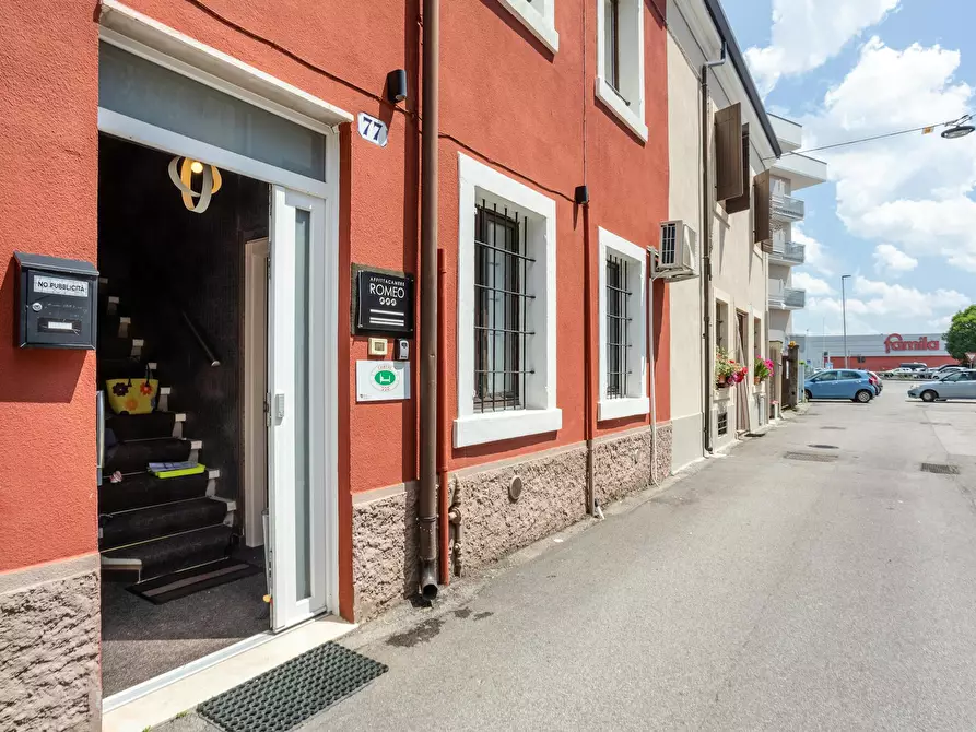 Immagine 10 di Camera in affitto  in Via Campagnol di Tombetta a Verona