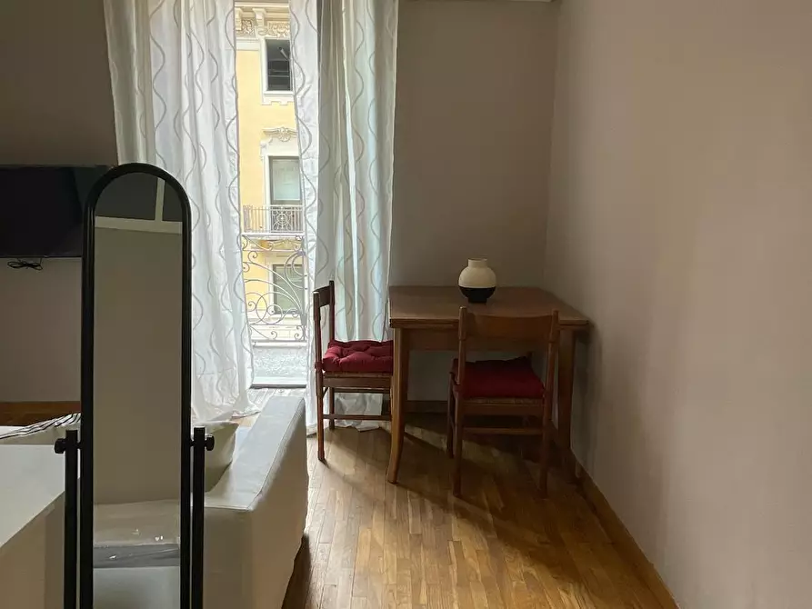 Immagine 2 di Appartamento in affitto  in Via Cesana a Torino