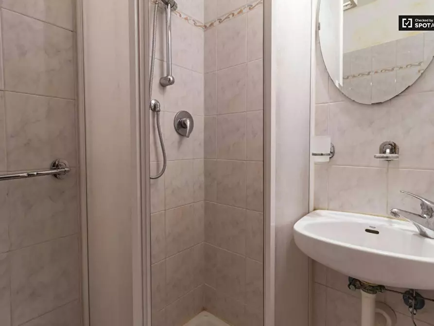 Immagine 6 di Appartamento in affitto  in Via Bernardino Galliari a Torino