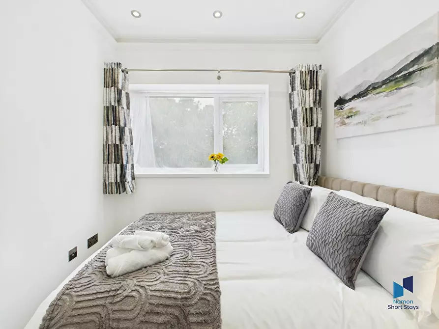 Immagine 6 di Casa indipendente in affitto  in Beaumont Road a Hounslow
