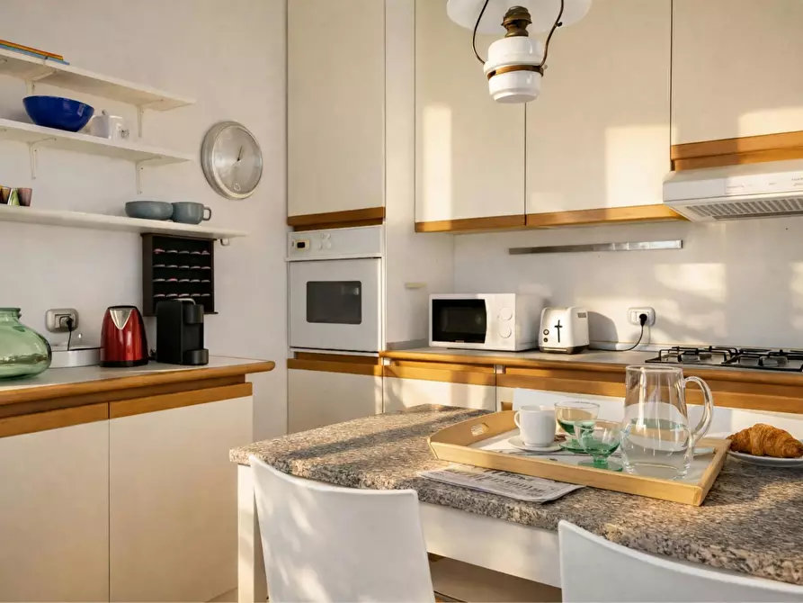 Immagine 9 di Appartamento in affitto  in Via G. Leopardi a Milano