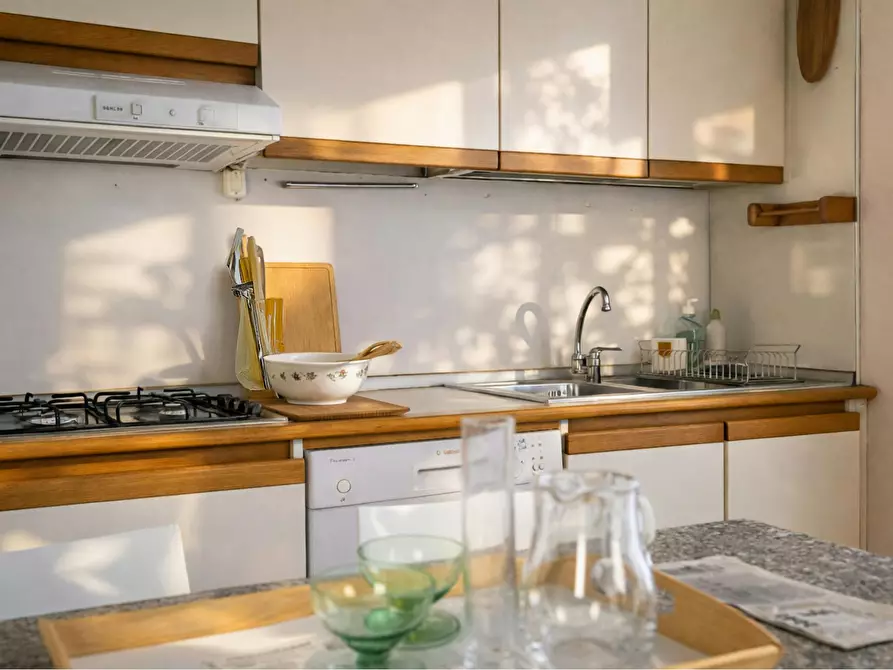 Immagine 10 di Appartamento in affitto  in Via G. Leopardi a Milano