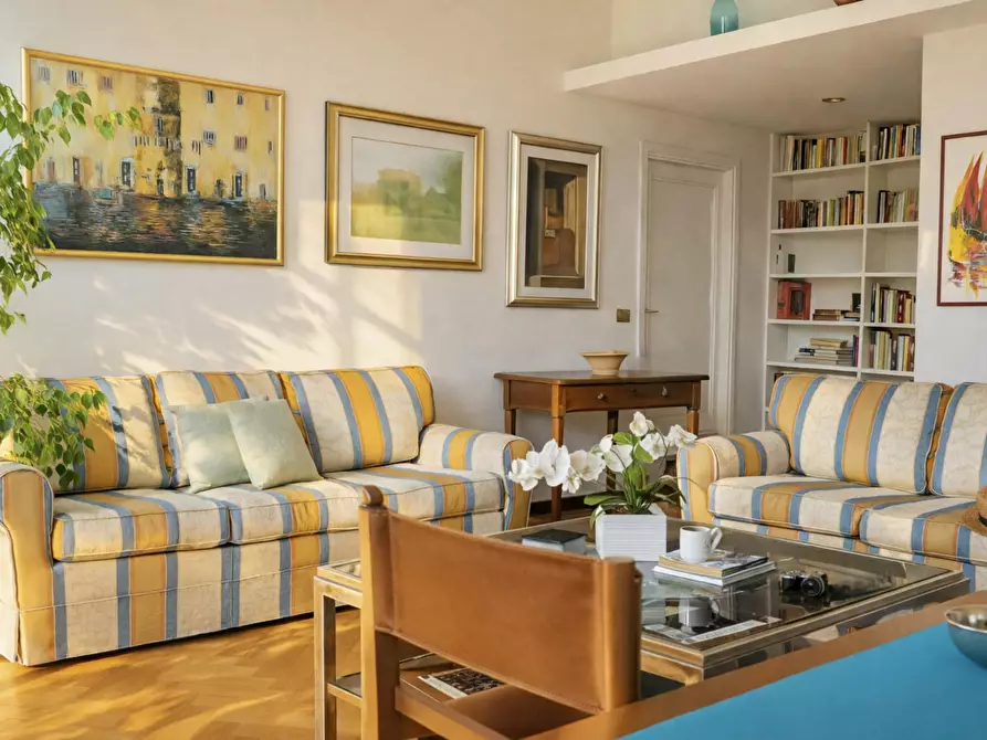 Immagine 4 di Appartamento in affitto  in Via G. Leopardi a Milano