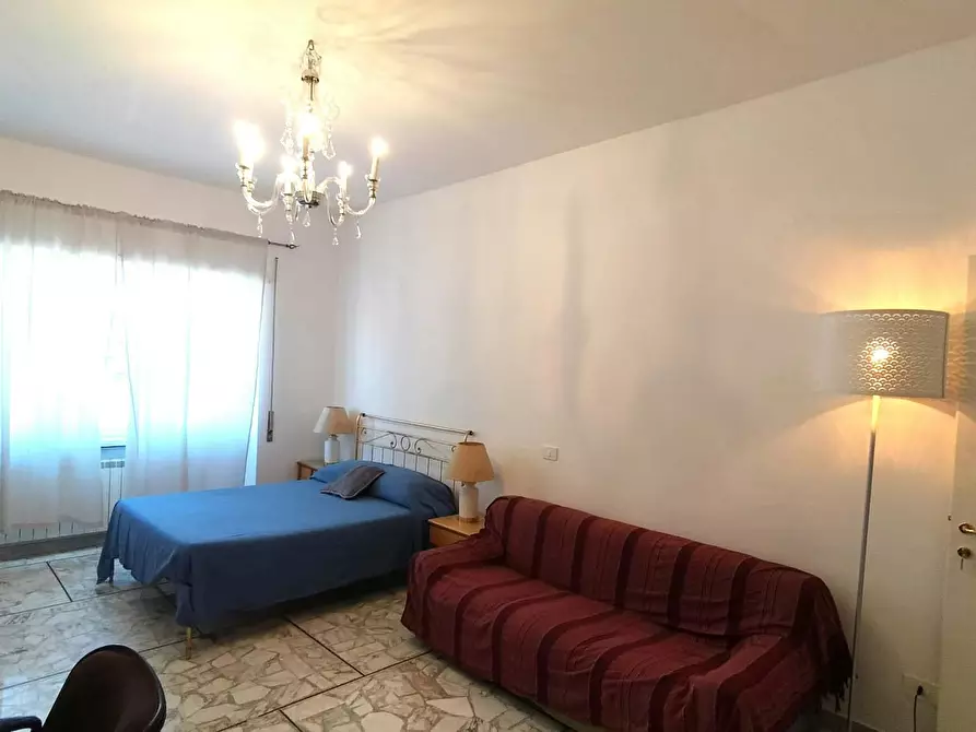 Immagine 2 di Camera in affitto  in Via Casilina a Roma
