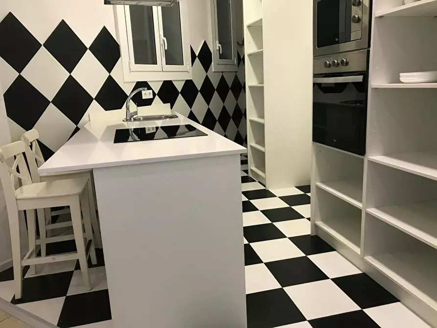 Immagine 8 di Camera in affitto  in Ronda de Sant Antoni a Barcelona