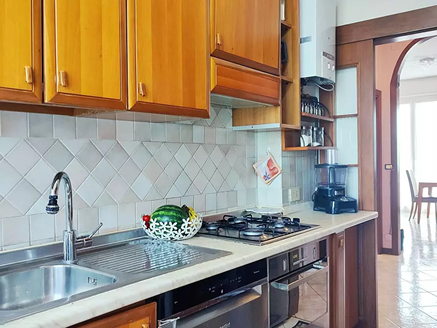 Immagine 9 di Appartamento in affitto  in Via Sem Benelli a Milano