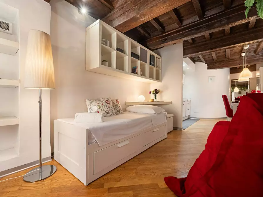 Immagine 3 di Appartamento in affitto  in Via dei Rustici a Firenze