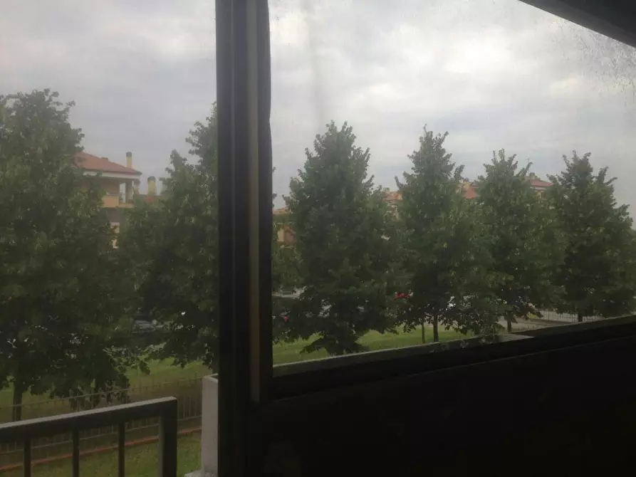 Immagine 1 di Appartamento in affitto  in Via Eugenio Curiel a Rozzano