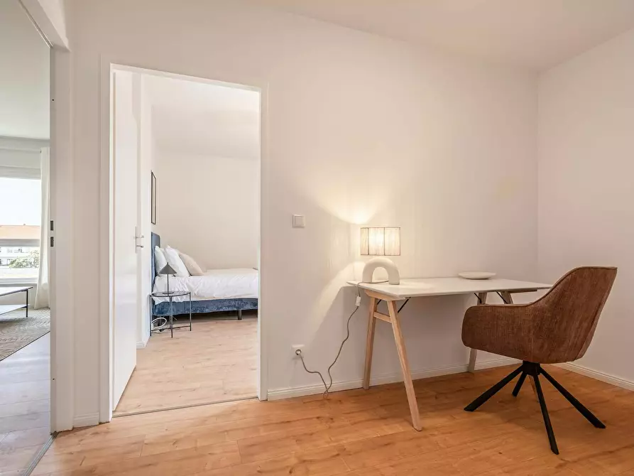 Immagine 7 di Appartamento in affitto  in Cornelius-Fredericks-Straße a Berlin