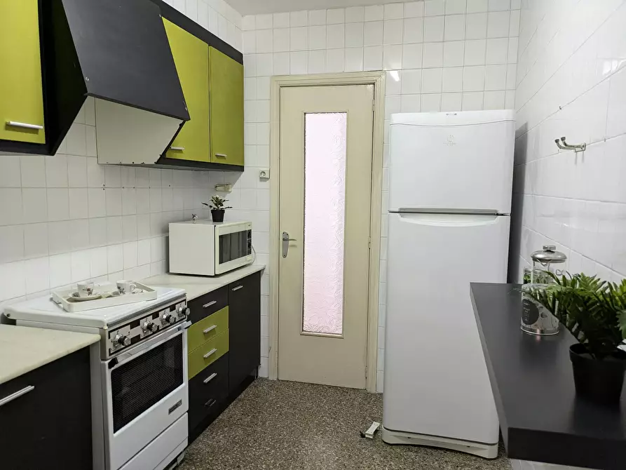 Immagine 8 di Camera in affitto  in Carrer de Pere Cabanes a Valencia