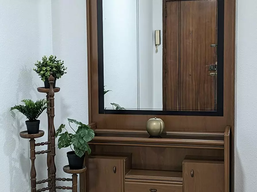 Immagine 10 di Camera in affitto  in Carrer de Pere Cabanes a Valencia