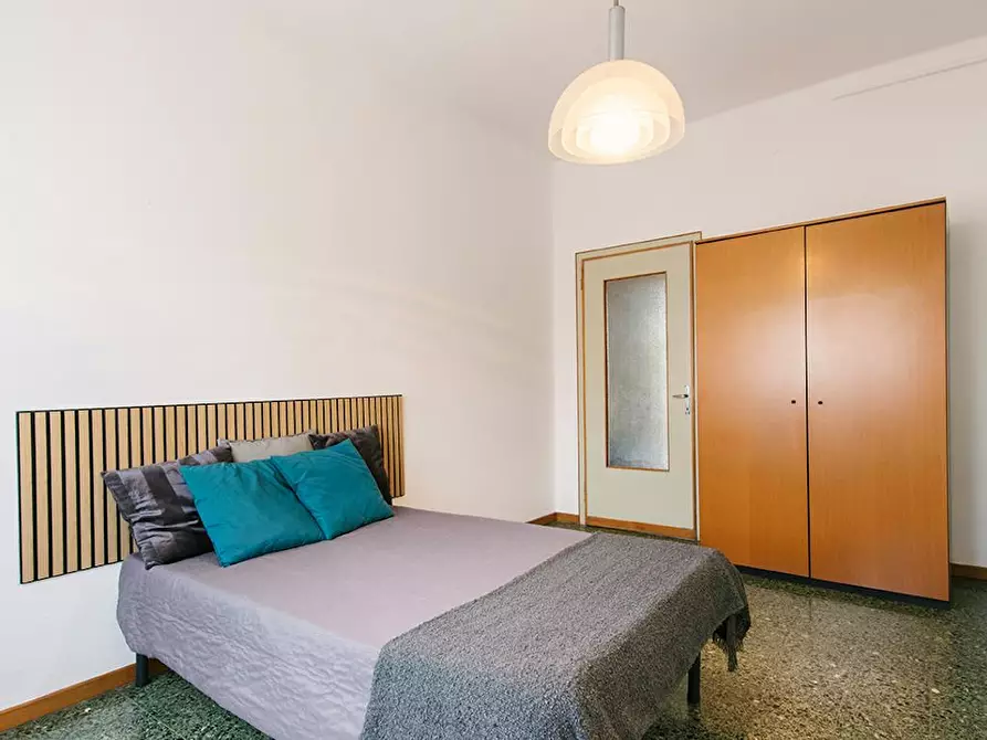 Immagine 2 di Camera in affitto  in Via Carlo Cattaneo a Vicenza