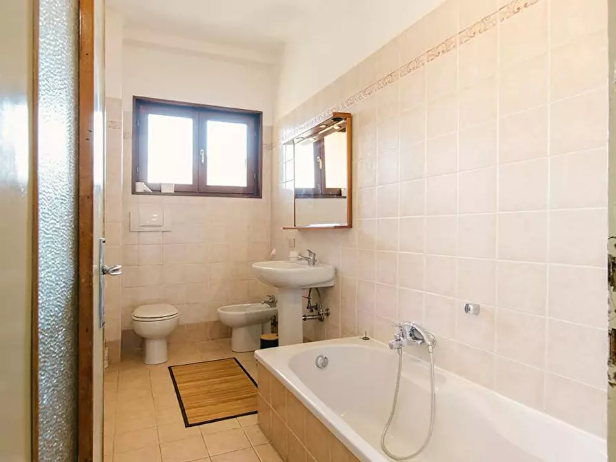 Immagine 10 di Camera in affitto  in Via Carlo Cattaneo a Vicenza