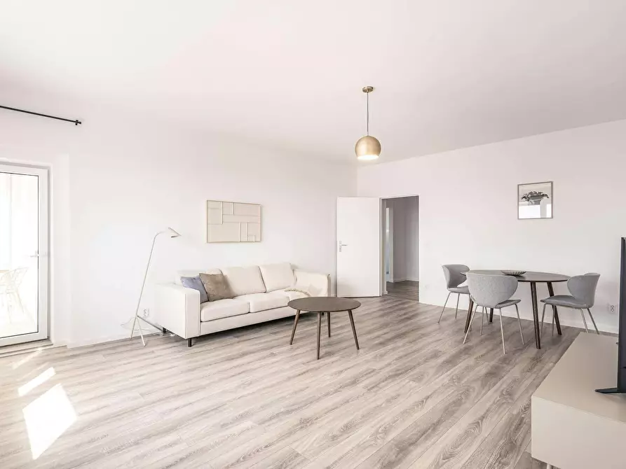 Immagine 3 di Appartamento in affitto  in Mehringdamm a Berlin Kreuzberg