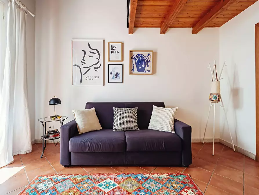 Immagine 1 di Appartamento in affitto  in Via Rosina Muzio Salvo a Palermo