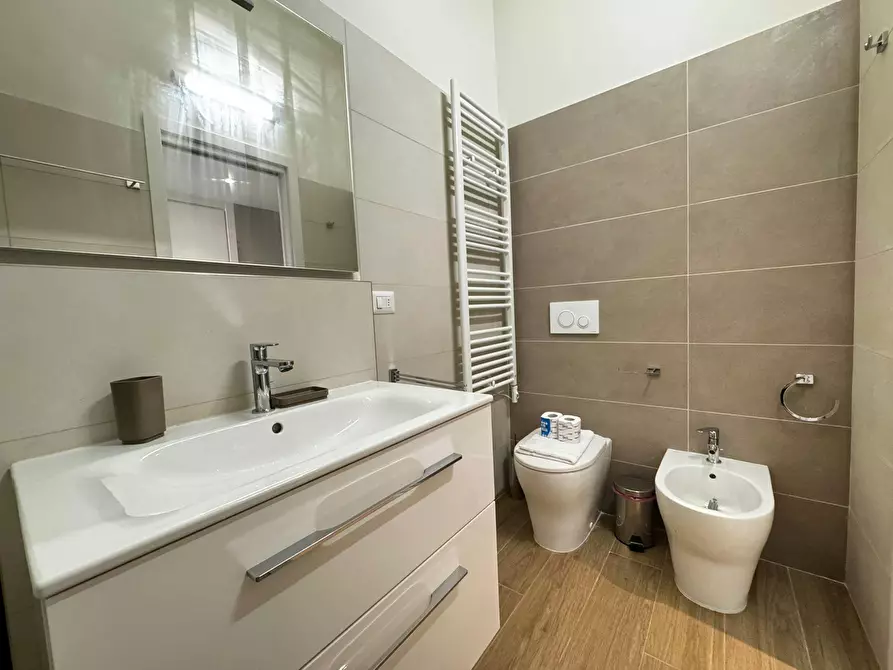 Immagine 6 di Appartamento in affitto  in Via Padova a Milano