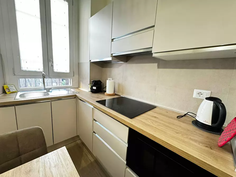 Immagine 10 di Appartamento in affitto  in Via Padova a Milano