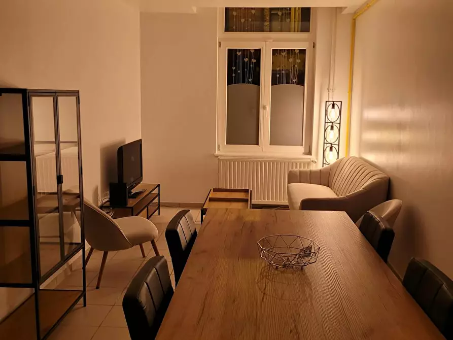 Immagine 7 di Casa indipendente in affitto  in Rue de la Madeleine a Saint-Maur