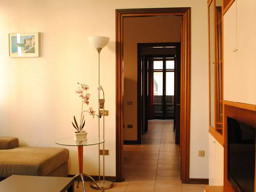 Immagine 6 di Appartamento in affitto  in Via Tigellio a Cagliari