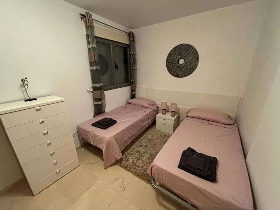 Immagine 6 di Appartamento in affitto  in Avinguda del Llibre del Repartiment a Lloma De Castazar