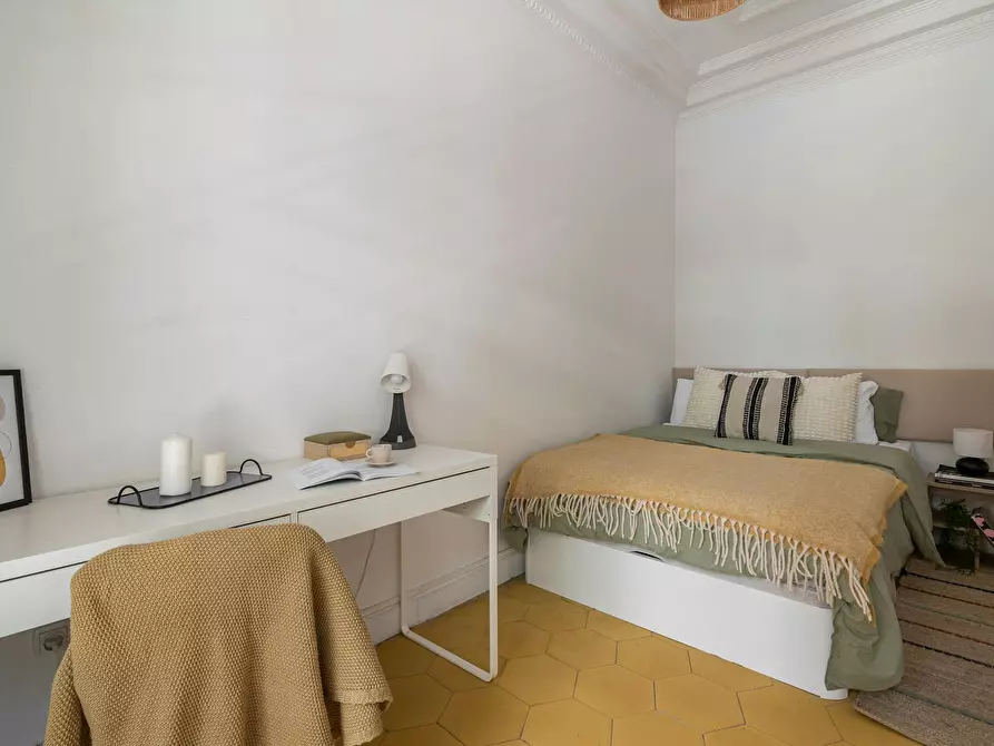 Immagine 3 di Camera in affitto  in Carrer de Muntaner a Barcelona