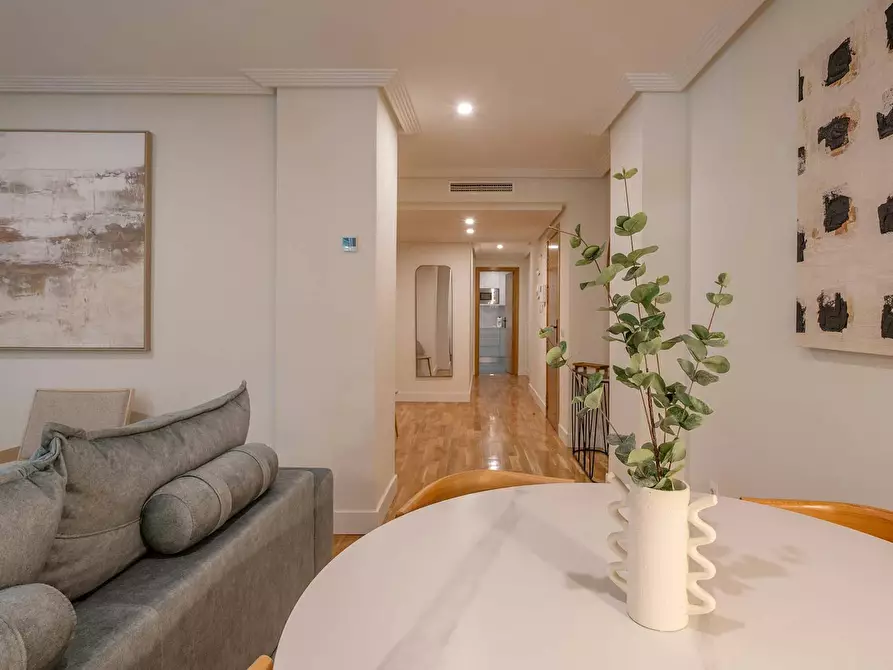 Immagine 8 di Appartamento in affitto  in Calle del Doctor Fleming a Madrid