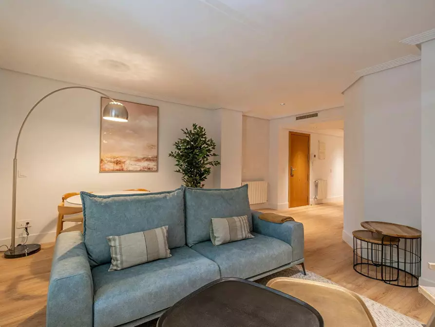Immagine 3 di Appartamento in affitto  in Calle del Doctor Fleming a Madrid