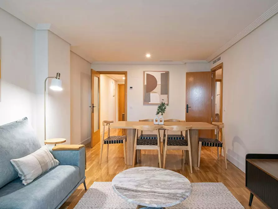 Immagine 5 di Appartamento in affitto  in Calle del Doctor Fleming a Madrid